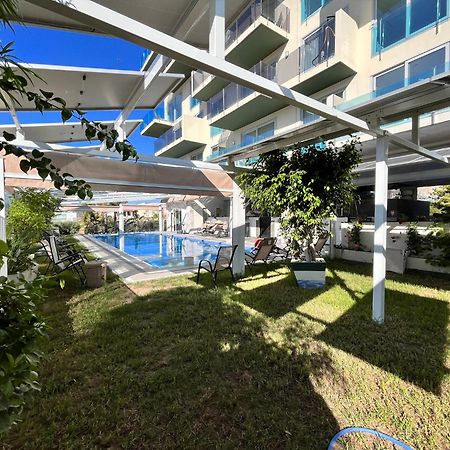 Apartamentos Oasis De La Cala 菲内斯特拉特 外观 照片