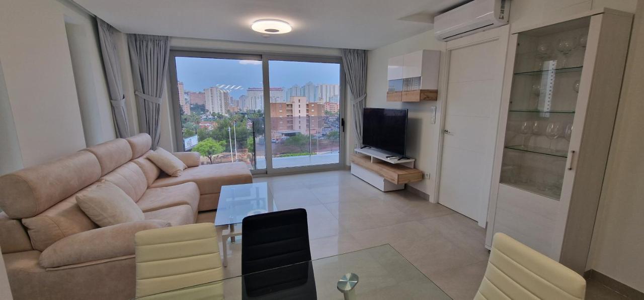 Apartamentos Oasis De La Cala 菲内斯特拉特 外观 照片