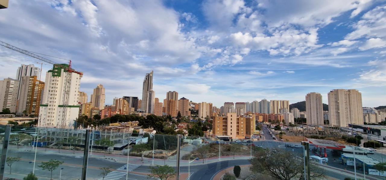 Apartamentos Oasis De La Cala 菲内斯特拉特 外观 照片