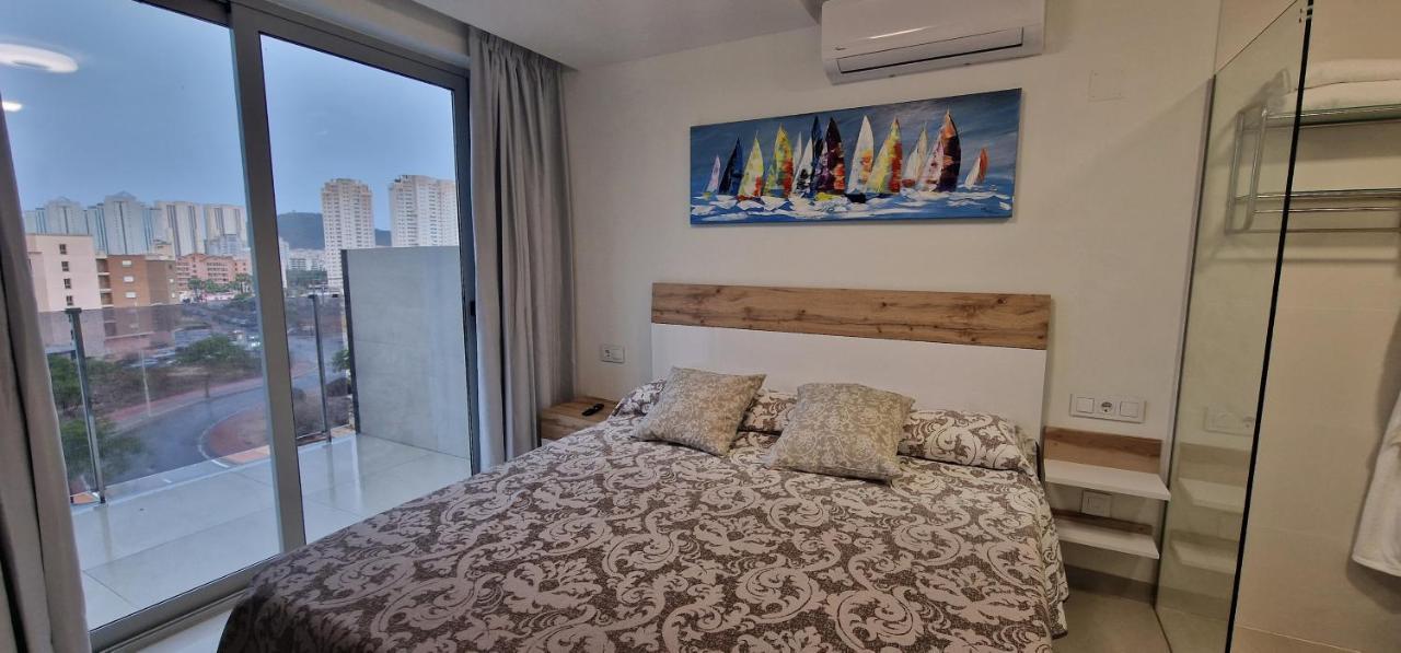 Apartamentos Oasis De La Cala 菲内斯特拉特 外观 照片